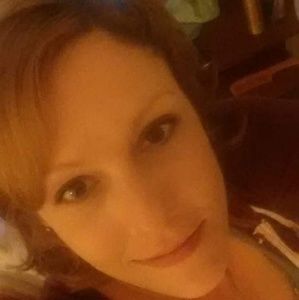 Meet your Posher, Corrine